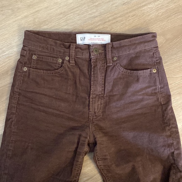 Gap Slim-fit Cropped High Rise Cords - Picture 3 of 10